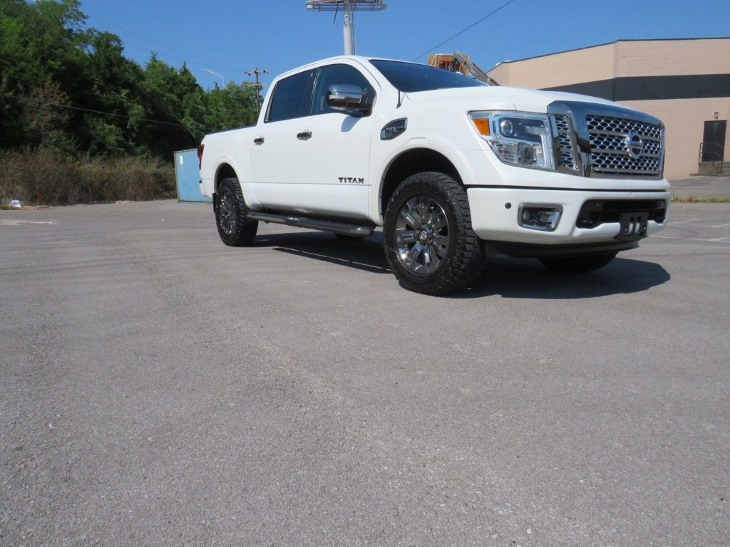2017 Nissan Titan 4x4 Crew Cab Platinum Reserve - 22900507 - 3