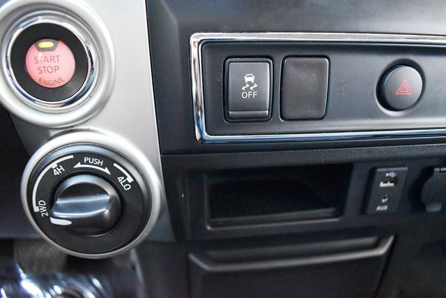 2017 Nissan Titan 4x4 Crew Cab S - 23094313 - 18