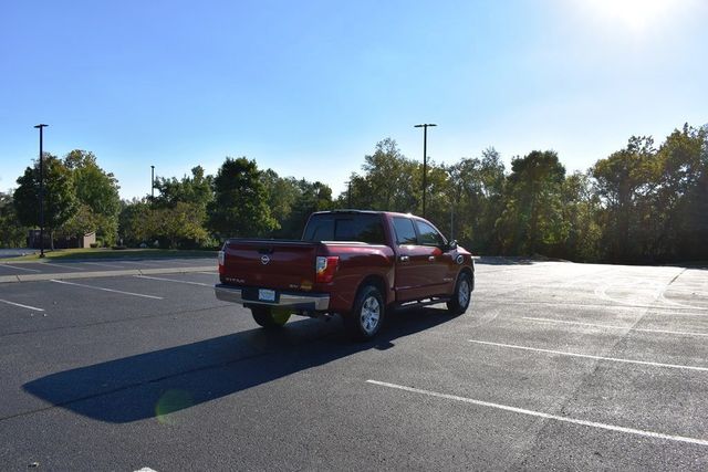 2017 Nissan Titan 4x4 Crew Cab S - 23094313 - 47