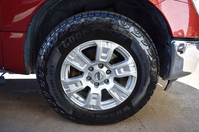 2017 Nissan Titan 4x4 Crew Cab S - 23094313 - 52