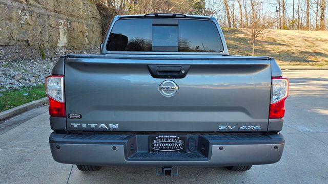2017 Nissan Titan 4x4 Crew Cab SV - 22991827 - 12