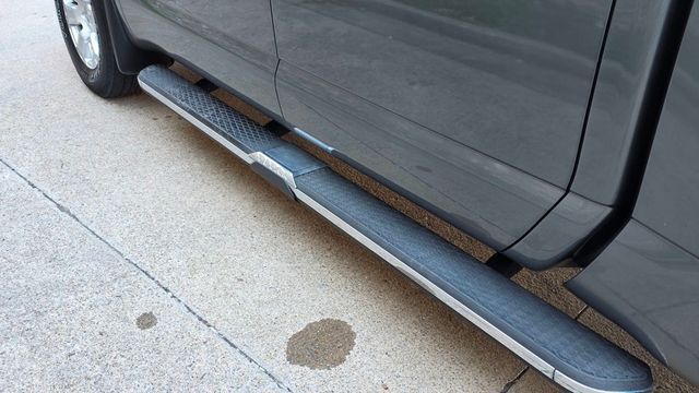 2017 Nissan Titan 4x4 Crew Cab SV - 22991827 - 13