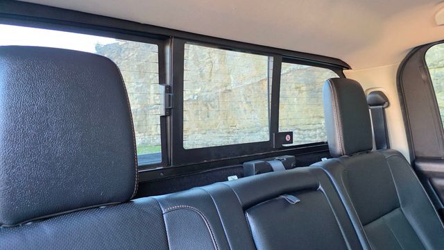 2017 Nissan Titan 4x4 Crew Cab SV - 22991827 - 48