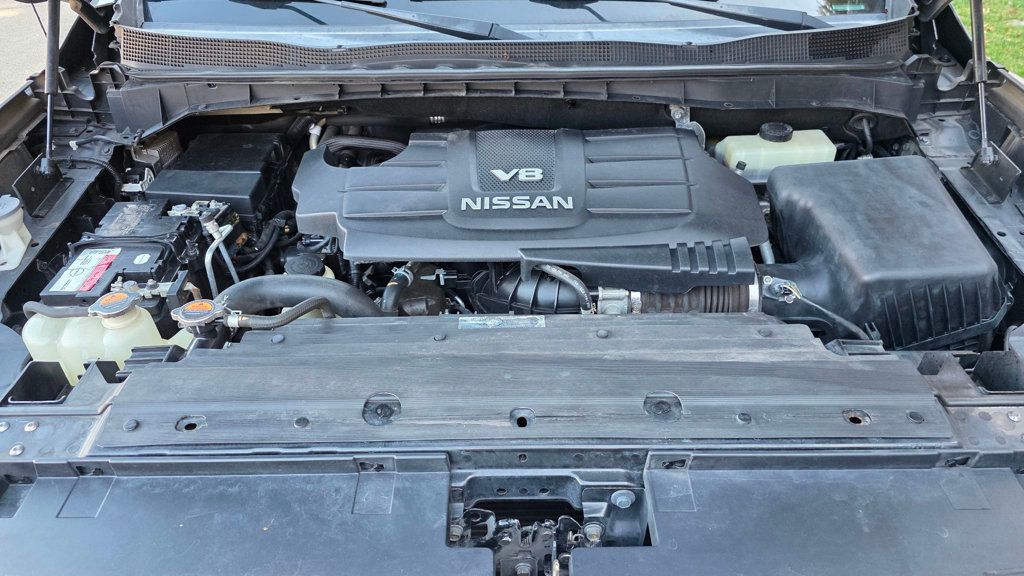 2017 Nissan Titan 4x4 Crew Cab SV - 22991827 - 57