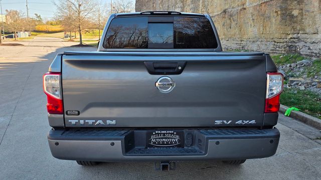 2017 Nissan Titan 4x4 Crew Cab SV - 22991827 - 5