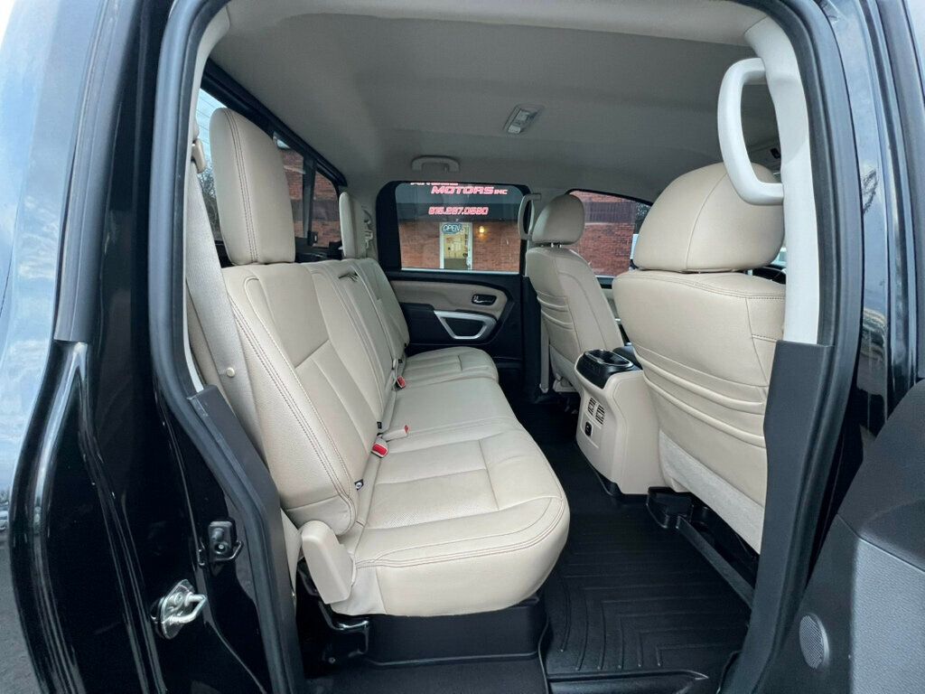 2017 Nissan Titan LOADED - WE FINANCE! - 22973659 - 12