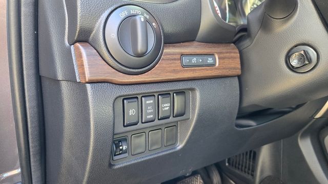 2017 Nissan Titan Platinum Reserve - 22943937 - 15