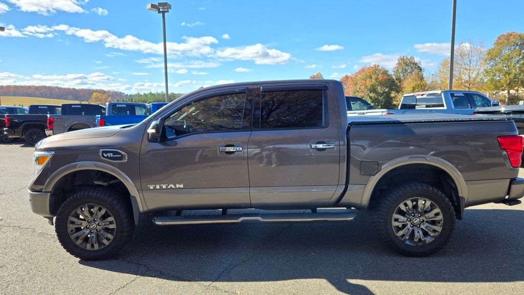 2017 Nissan Titan Platinum Reserve - 22943937 - 3