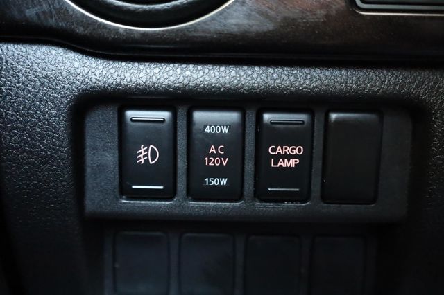 2017 Nissan Titan SV - 23030868 - 28
