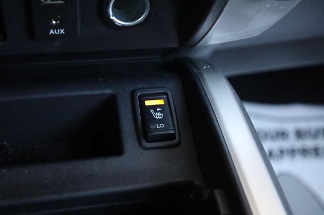 2017 Nissan Titan SV - 23030868 - 38