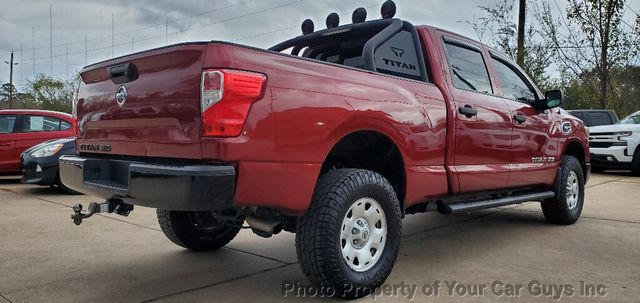 2017 Nissan Titan XD 4x2 Gas Crew Cab S - 22968000 - 10