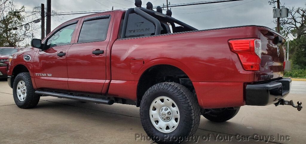 2017 Nissan Titan XD 4x2 Gas Crew Cab S - 22968000 - 18