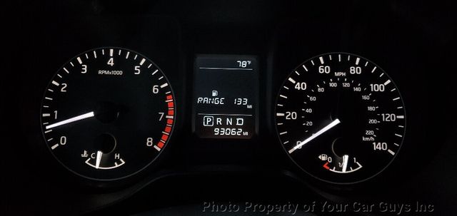 2017 Nissan Titan XD 4x2 Gas Crew Cab S - 22968000 - 27