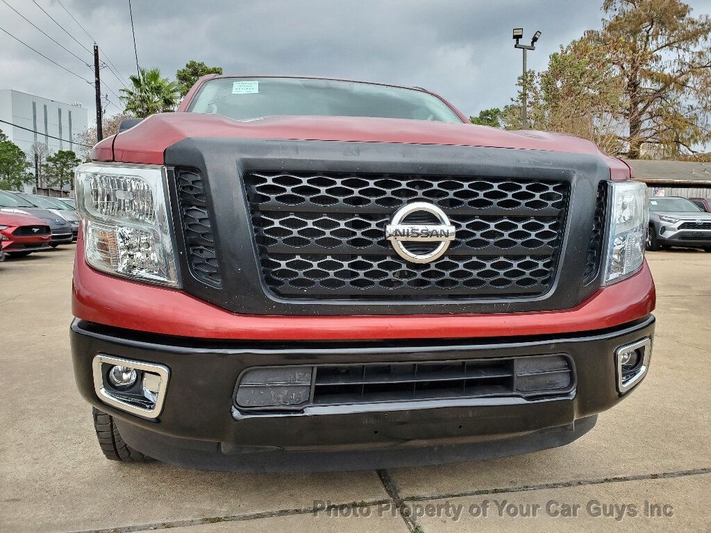 2017 Nissan Titan XD 4x2 Gas Crew Cab S - 22968000 - 4