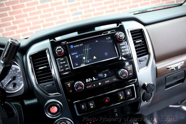 2017 Nissan Titan XD 4x4 Diesel Crew Cab Platinum Reserve - 22902806 - 30