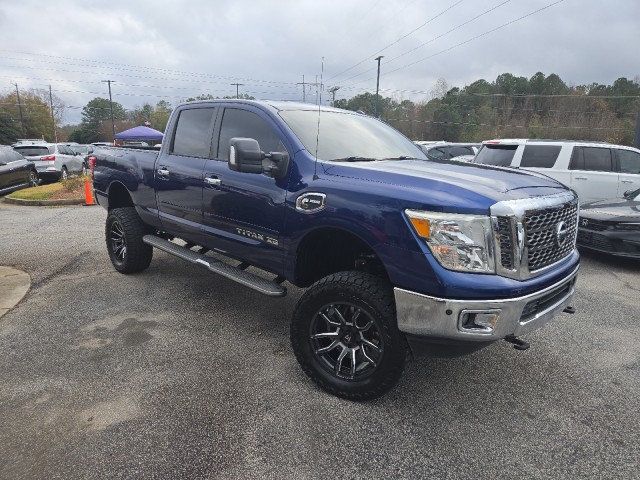 2017 Nissan Titan XD 4x4 Diesel Crew Cab PRO-4X - 22952993 - 1