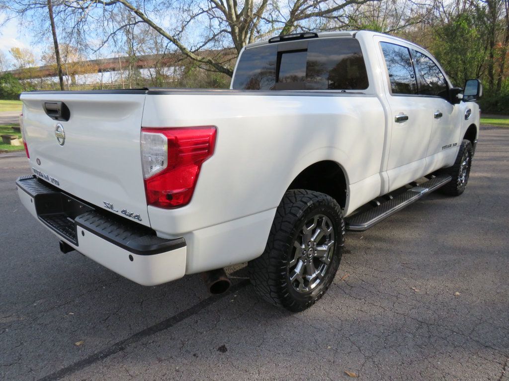 2017 Nissan Titan XD 4x4 Diesel Crew Cab SL - 22672687 - 3