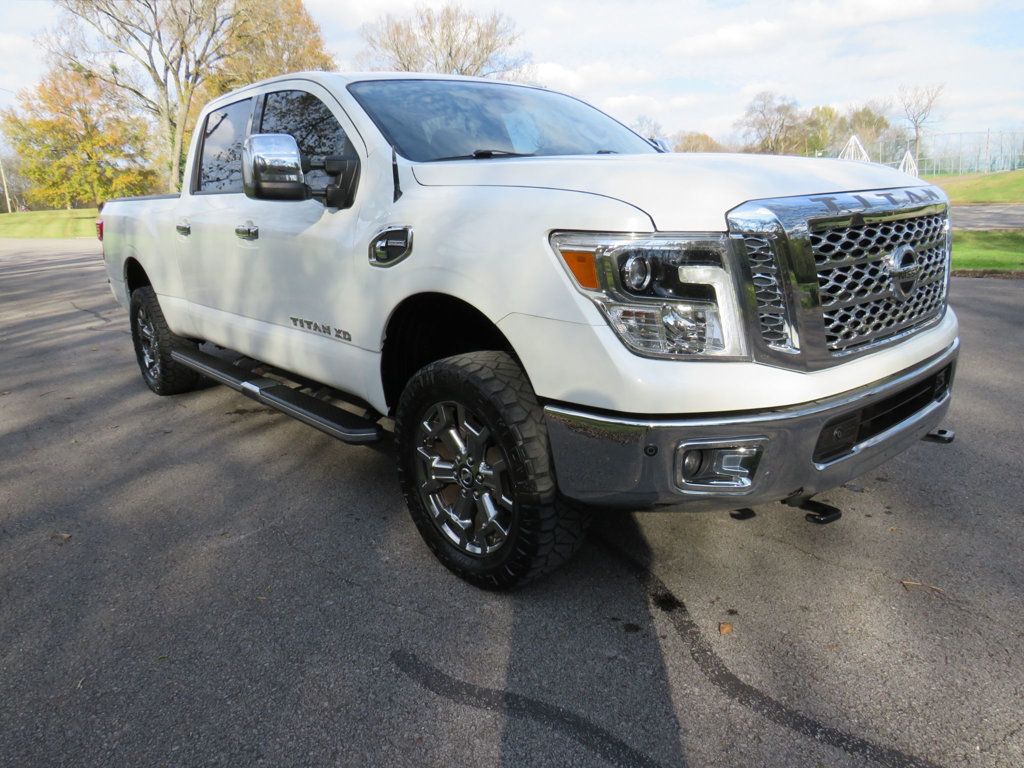 2017 Nissan Titan XD 4x4 Diesel Crew Cab SL - 22672687 - 5