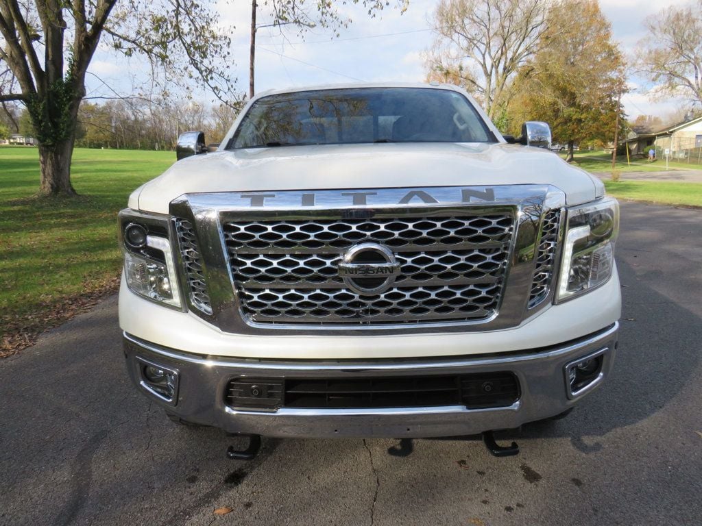 2017 Nissan Titan XD 4x4 Diesel Crew Cab SL - 22672687 - 6