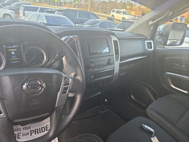 2017 Nissan Titan XD 4x4 Diesel Crew Cab SV - 22954404 - 15