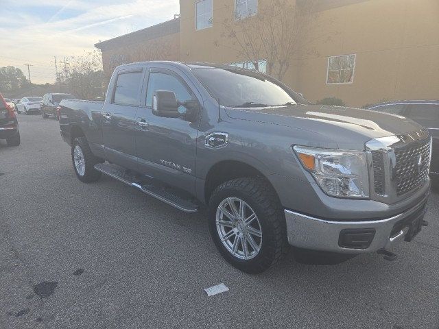2017 Nissan Titan XD 4x4 Diesel Crew Cab SV - 22954404 - 1