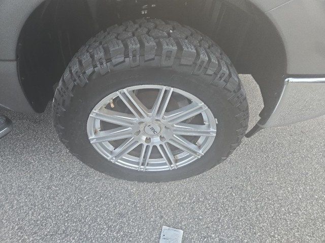 2017 Nissan Titan XD 4x4 Diesel Crew Cab SV - 22954404 - 20