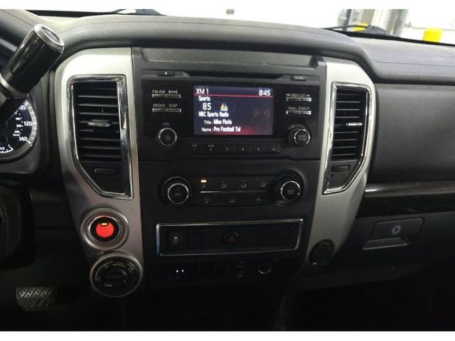 2017 Nissan Titan XD 4x4 Diesel Crew Cab SV - 22952997 - 8