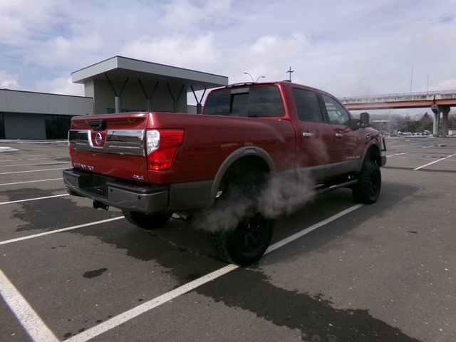 2017 Nissan Titan XD 4x4 Gas Crew Cab Platinum Reserve - 22973937 - 5