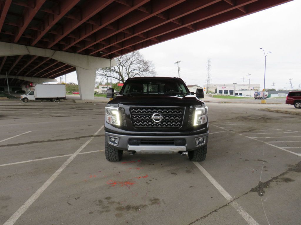 2017 Nissan Titan XD 4x4 Gas Crew Cab PRO-4X - 22672714 - 1