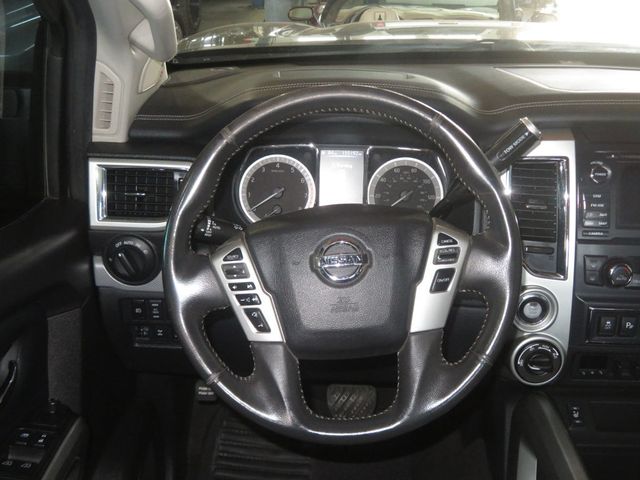 2017 Nissan Titan XD EXTRA CLEAN 4X4 PRO 4X TITAN XD CREWCAB LEATHER  - 22993606 - 38