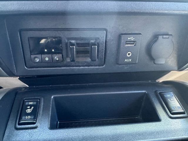 2017 Nissan Titan XD SL - 22967708 - 24