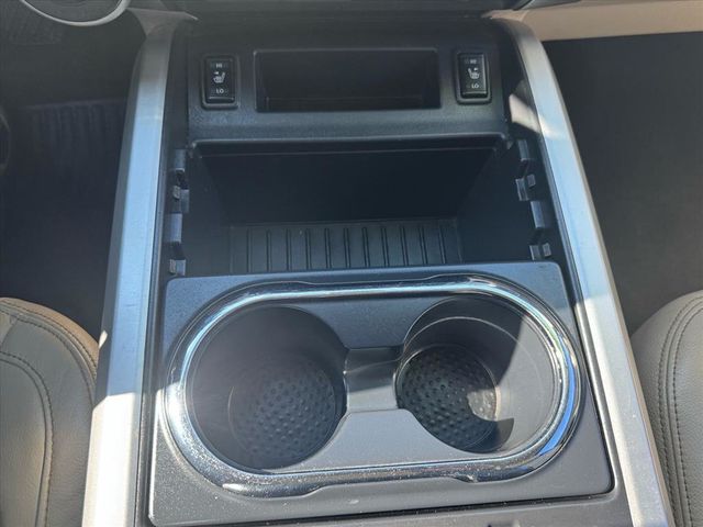 2017 Nissan Titan XD SL - 22967708 - 26