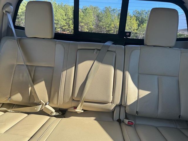 2017 Nissan Titan XD SL - 22967708 - 28