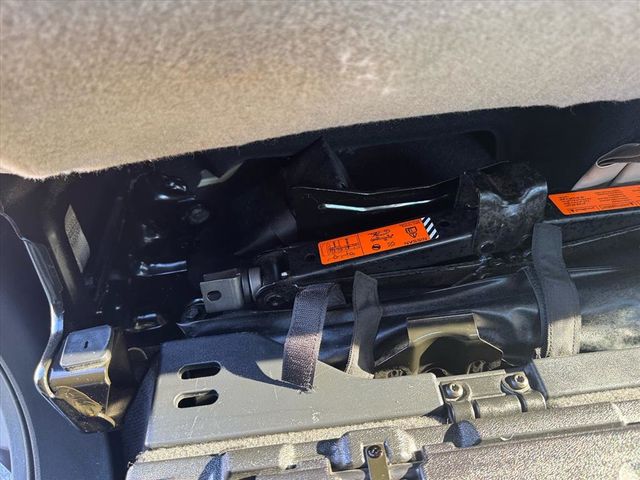 2017 Nissan Titan XD SL - 22967708 - 33