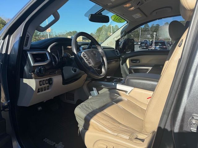 2017 Nissan Titan XD SL - 22967708 - 8