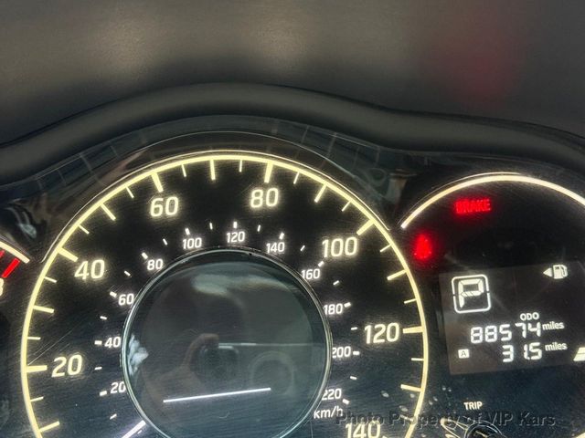 2017 Nissan Versa Note SV CVT - 23037792 - 13