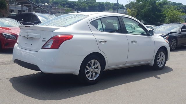 2017 Nissan Versa Sedan (Easy Fix) SV Special Edition - 19201888 - 3