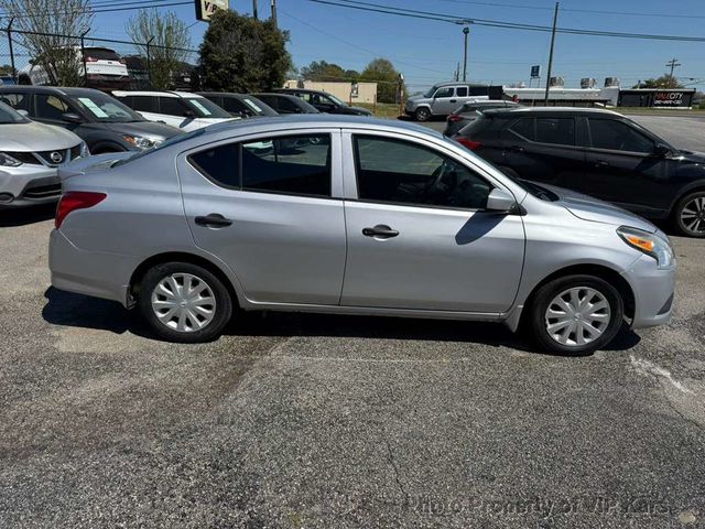 2017 Nissan Versa Sedan S Plus CVT - 23002671 - 3