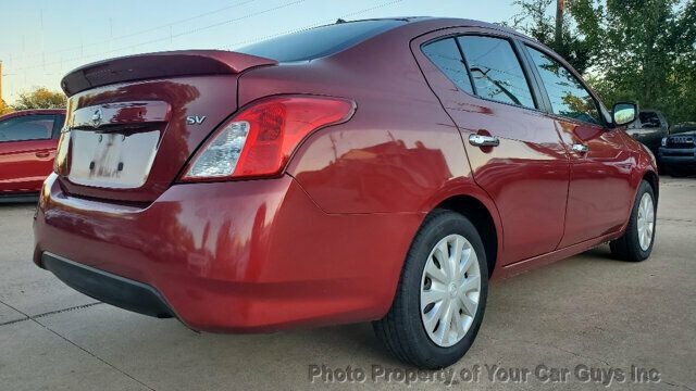 2017 Nissan Versa Sedan SV - 22944386 - 13