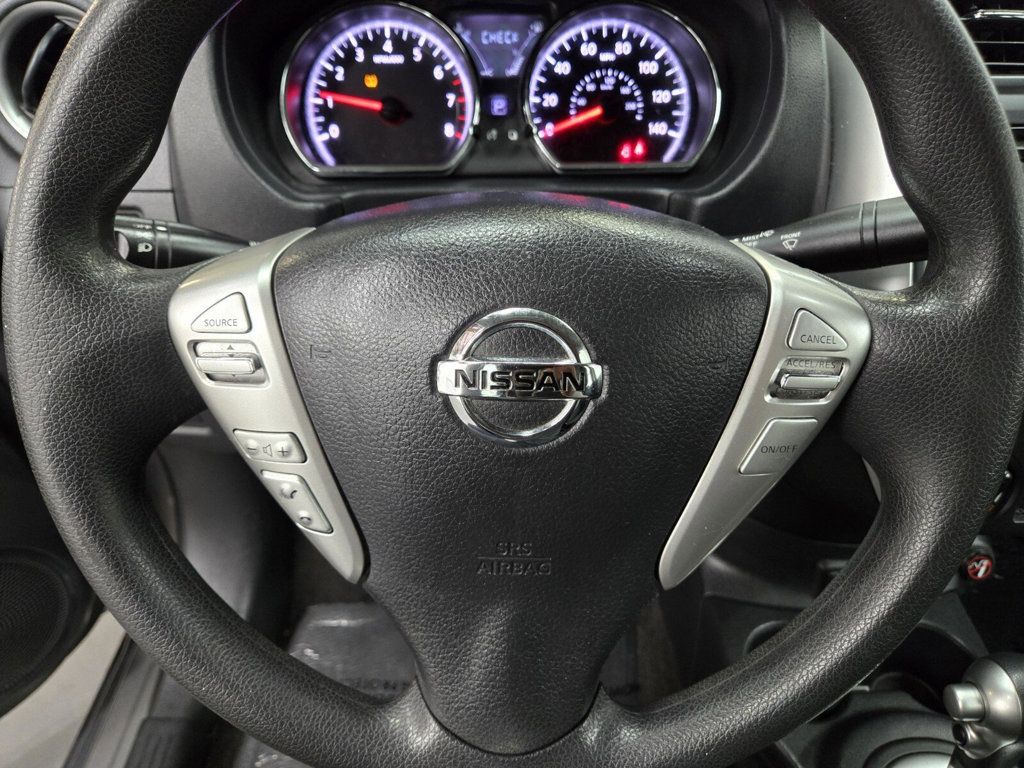 2017 Nissan Versa Sedan SV CVT - 22590989 - 15