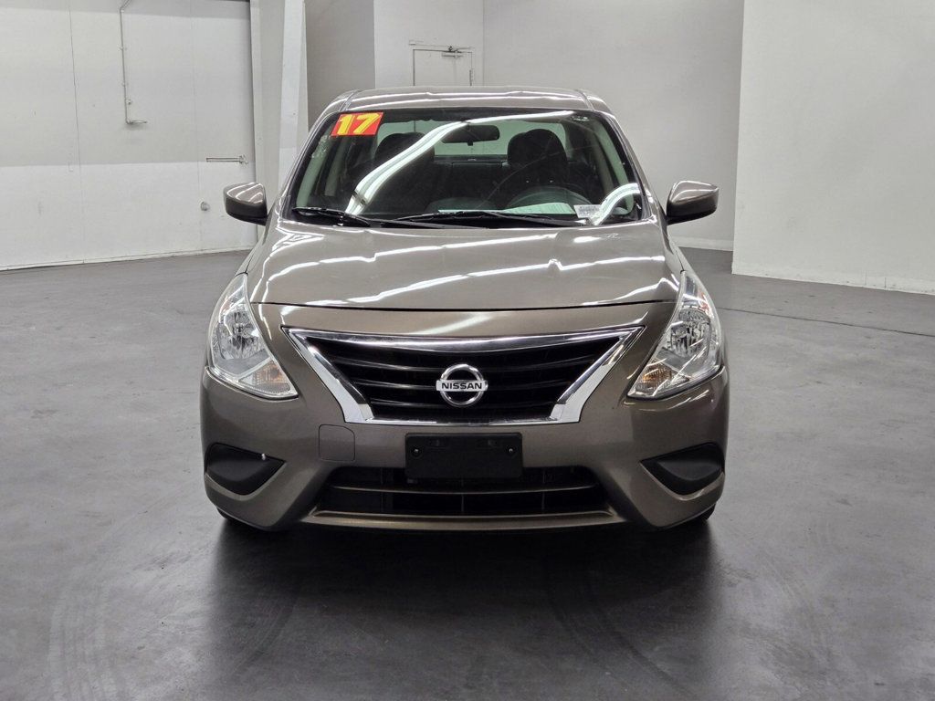 2017 Nissan Versa Sedan SV CVT - 22590989 - 4