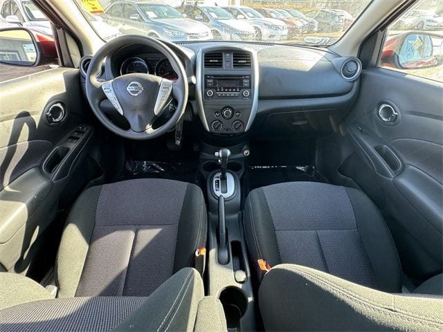 2017 Nissan Versa Sedan SV CVT - 22670635 - 21