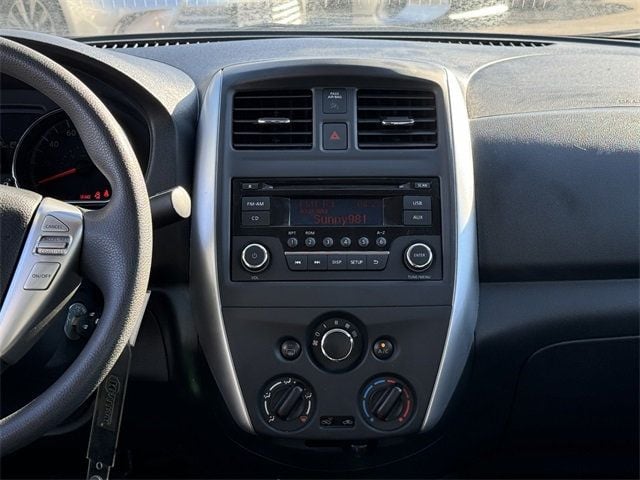 2017 Nissan Versa Sedan SV CVT - 22670635 - 23