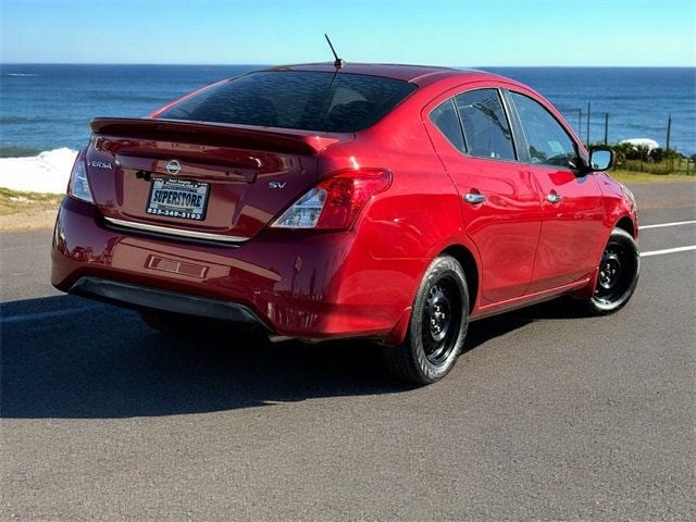 2017 Nissan Versa Sedan SV CVT - 22670635 - 7