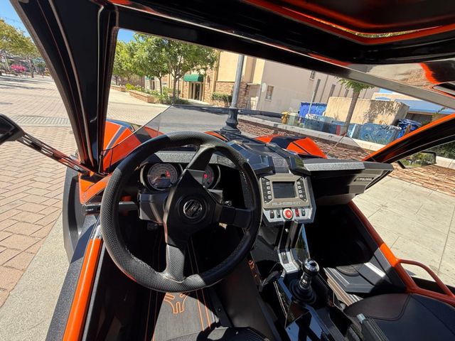 2017 Polaris SLINGSHOT SLR - 22892904 - 10