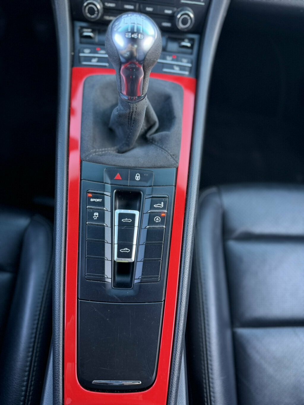 Porsche 718 Boxster photo 14