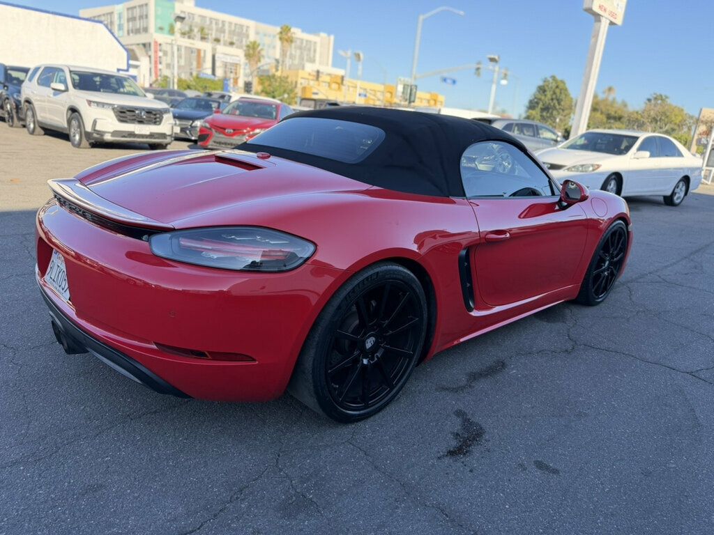 Porsche 718 Boxster photo 4