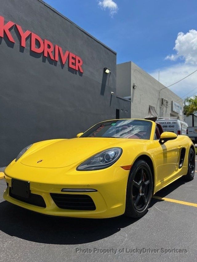 2017 Porsche 718 Boxster Roadster - 22903527 | Video 1