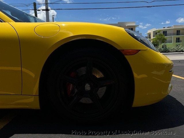 2017 Porsche Boxster photo 22