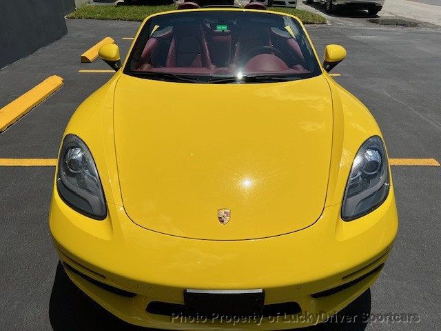 2017 Porsche 718 Boxster Roadster - 22903527 - 3